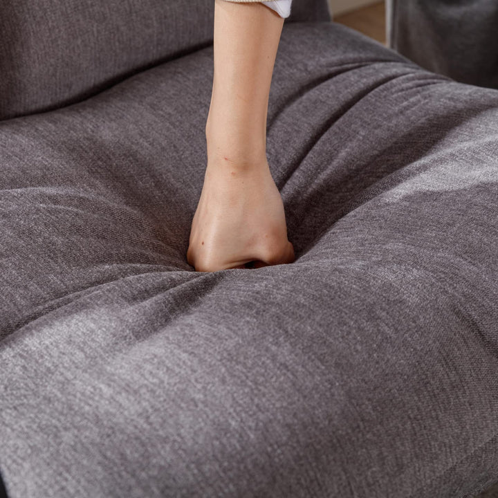 Loungesessel mit dicker Polsterung – Moderner Akzentstuhl